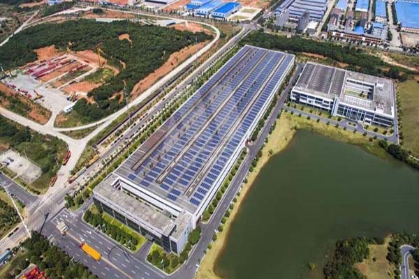 The Spring of Distributed Photovoltaic Generation